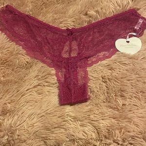 NWT Mimi Holiday Thong